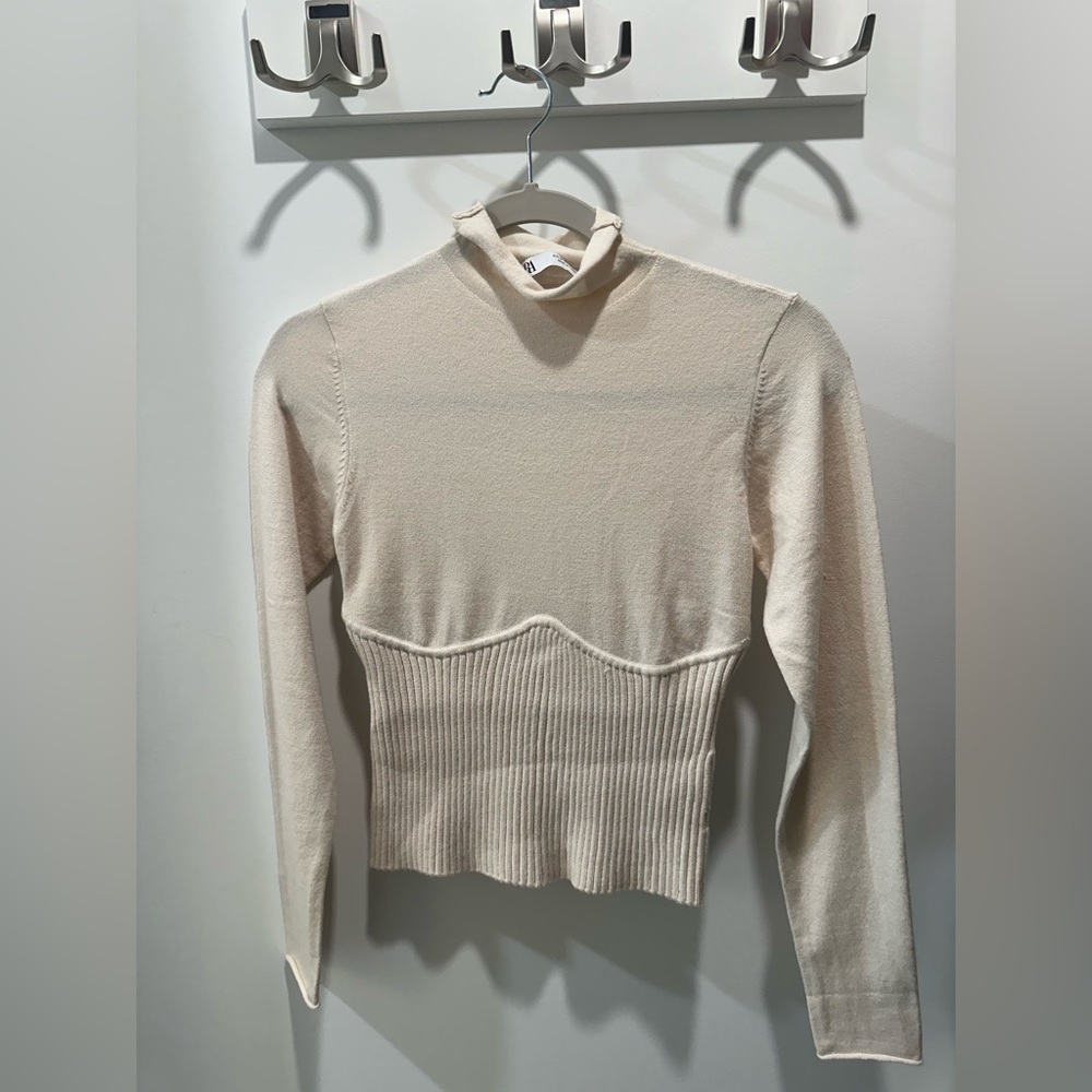 Zara contour top